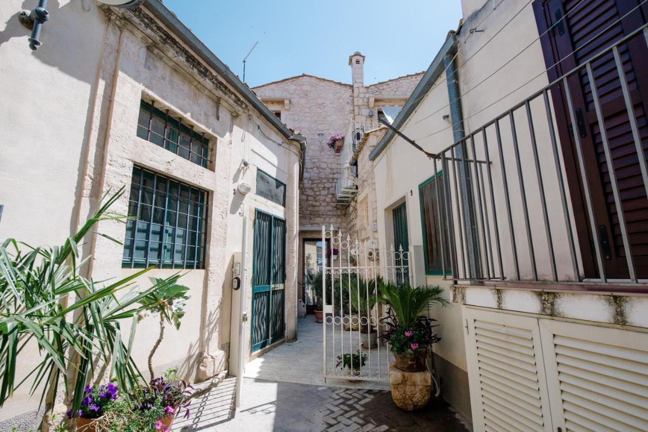Le Cacinare Apartment Modica Exterior photo